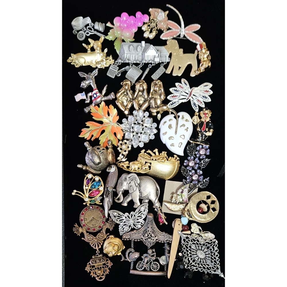 Vintage Figural Mix Brooch Pin Lot Of 31